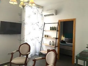 Holidays 2 Malaga Charming Apartments