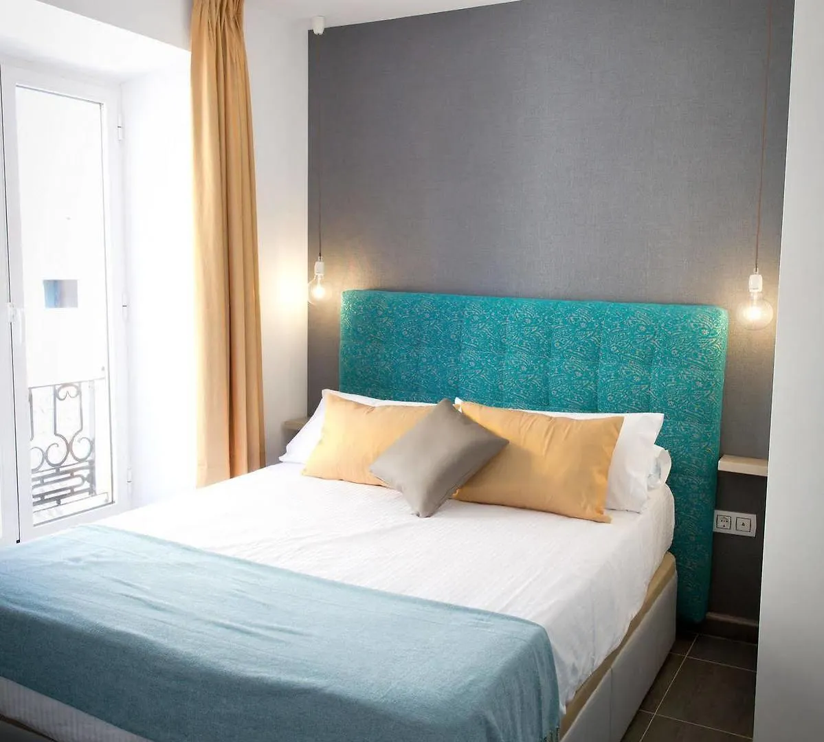 Holidays 2 Malaga Charming Apartments