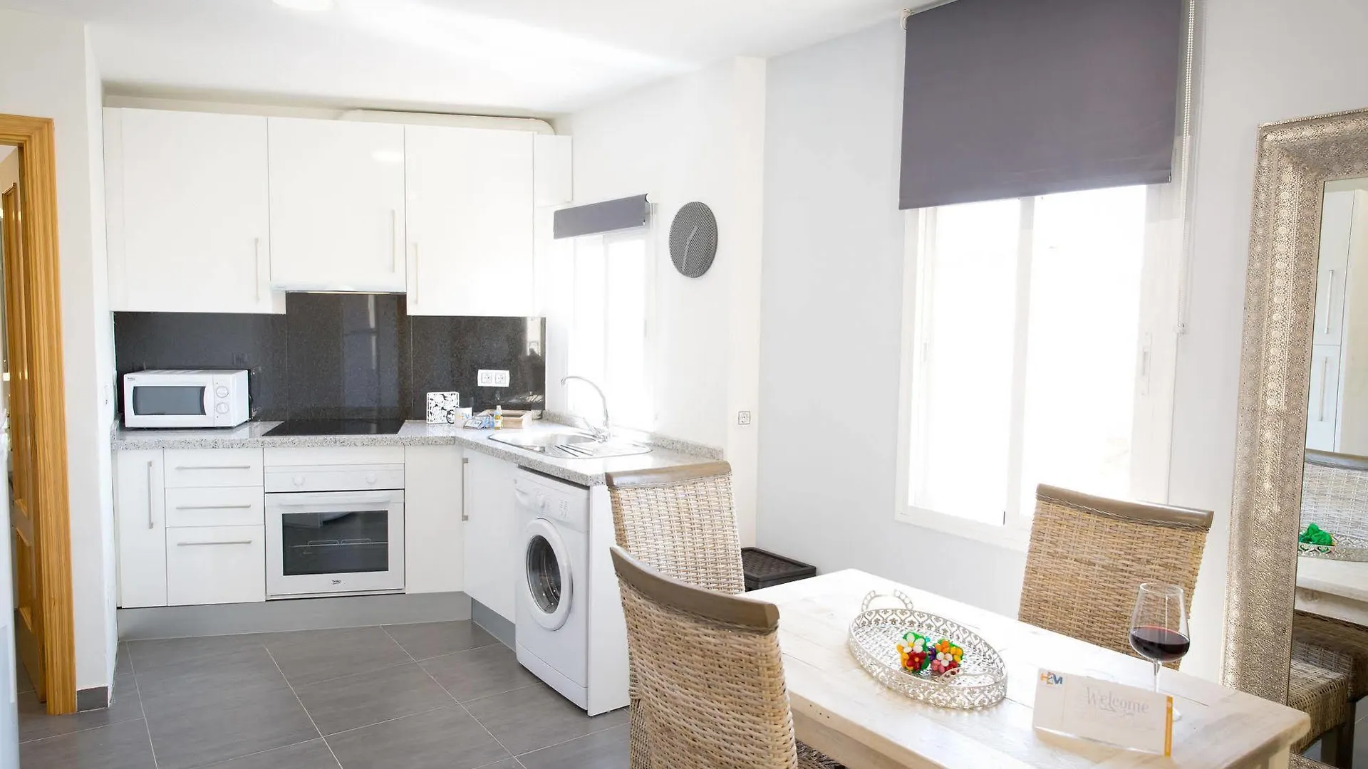 Holidays 2 Malaga Charming Apartments