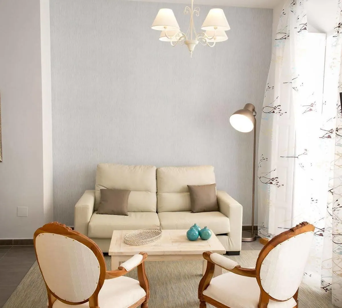 Holidays 2 Malaga Charming Apartments